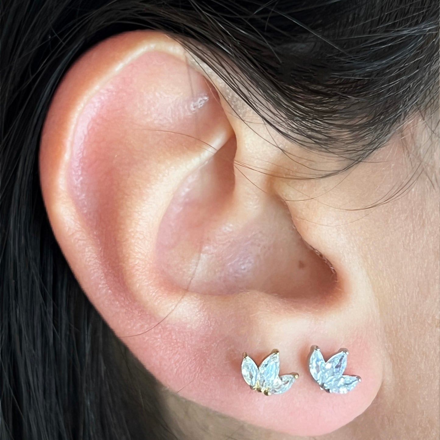Orecchino Labret "Clover" in acciao chirurgico inossidabile 316L